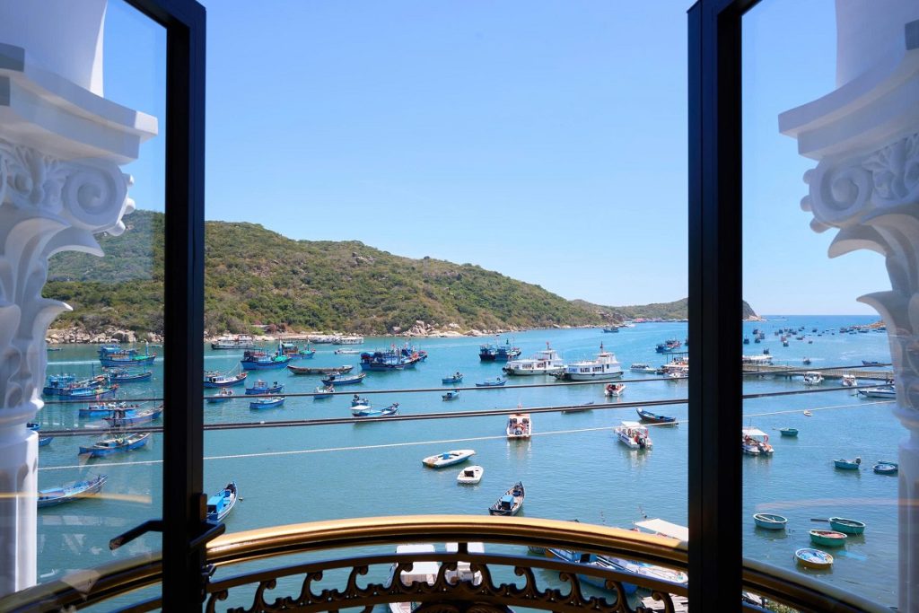 Đông Nhung Hotel Vĩnh Hy -Khách Sạn View Biển Đẹp